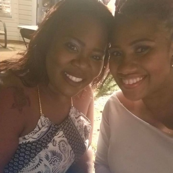 Cohost Show - Picture 9 of 11